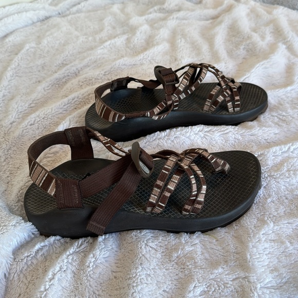Chaco sandals size 9 - Picture 3 of 7